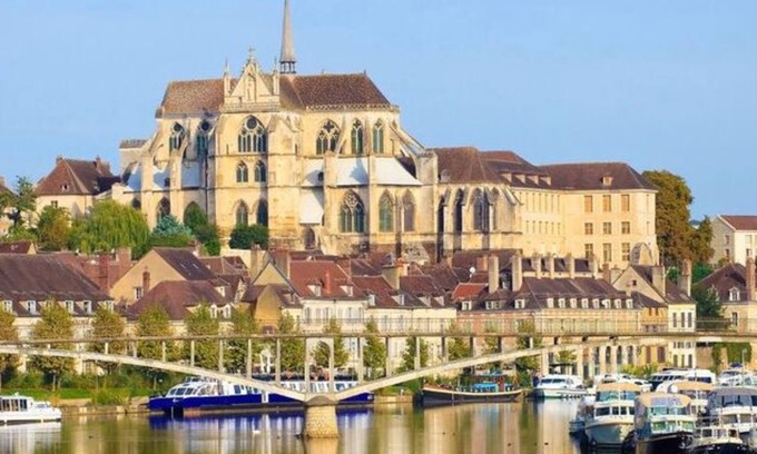 Auxerre Appartement | Home - Mare - Séjour à Auxerre