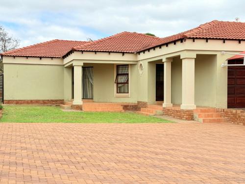 Polokwane Maison | Home on Fuchs