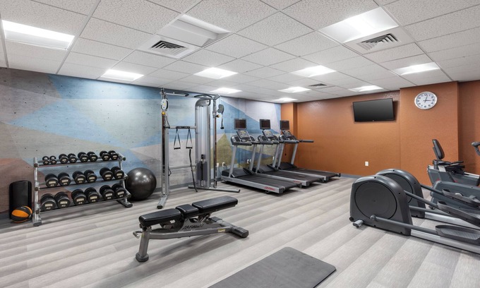 Anaheim Resort Hôtel | Home‑style Queen Studio w/Fitness, Pool & Disneyland Access! Shuttle Service