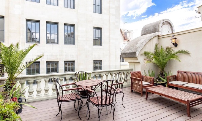 Centro Appartement | Charming Home Suit Home IV - Studio apartment with large communal terrace.