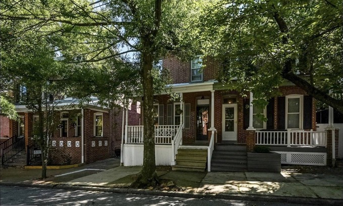 Wilmington Maison | Home Sweet Home @Trolley Square! https://goo.gl/maps/f1XX68qiTRCU7eFk7