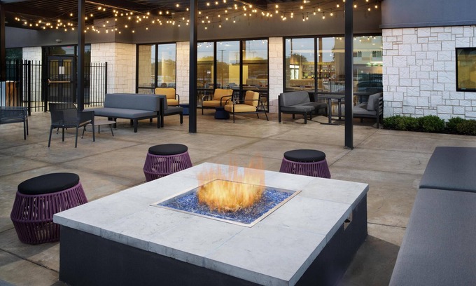 Buckner Terrace - Everglade Park Hôtel | Home2 Suites By Hilton Dallas East