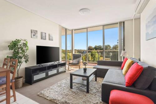 Wentworth Point Appartement | Homebush l Resort Style Two Bedroom Apartment