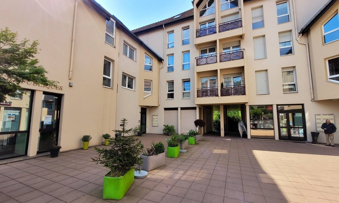 Bitche Appartement | Homerez - Amazing appartement for 5 ppl. with balcony at Bitche