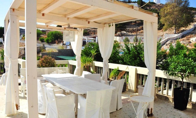 Psathi Appartement | Homerez - Appartement à 700 m de la plage pour 6 pers. avec terrasse à Psathi