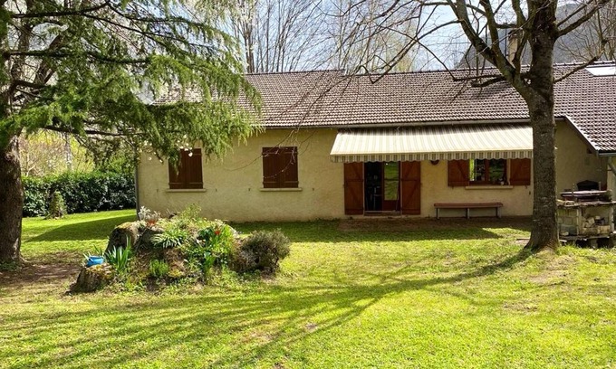 Bouan Maison | Homerez - Superbe maison pour 8 pers. avec jardin et terrasse à Bouan