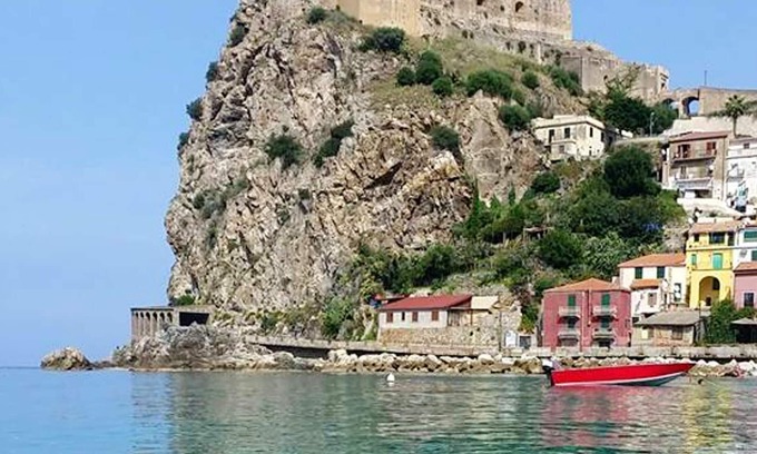 Scilla Appartement | Homerez - Apartement 350 m away from the beach for 6 ppl. with balcony at Scilla