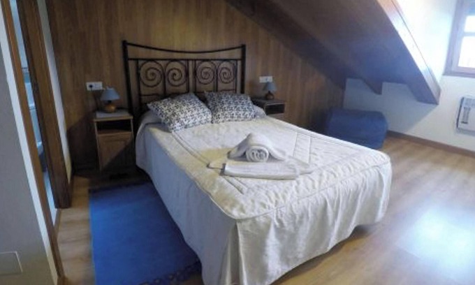 Parres Municipality Appartement | Homerez - Apartment in Llanes, mountain view.