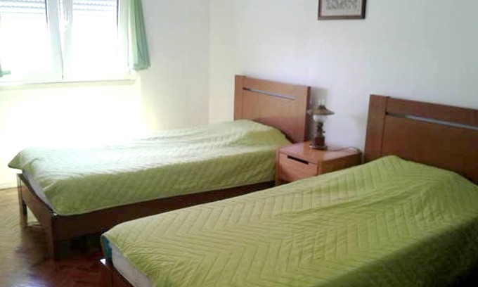 Feijo Appartement | Homerez - Appartement à 5 km de la plage pour 5 pers. avec balcon à Feijó