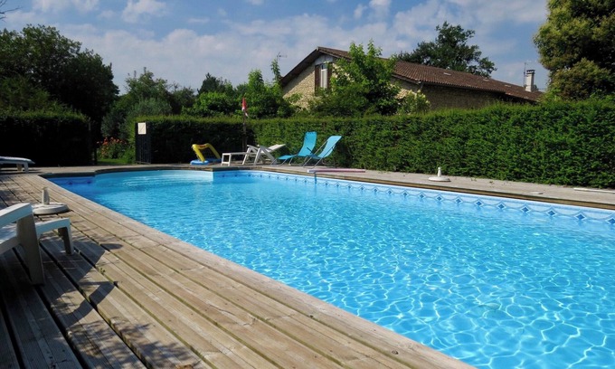 Blaignac Appartement | Homerez - Appto Blaignac + pisc compartida