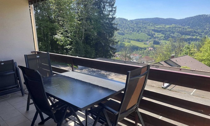 Le Tholy Appartement | Homerez - Appart au Tholy avec balcon