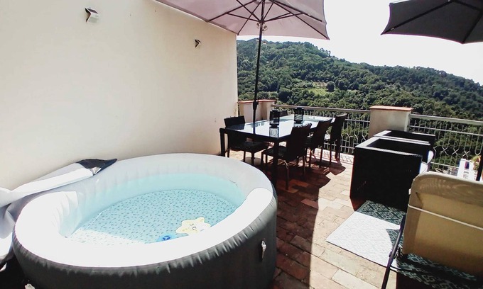 Falcinello Appartement | Homerez - Apt. Falcinello vue mer and montagne