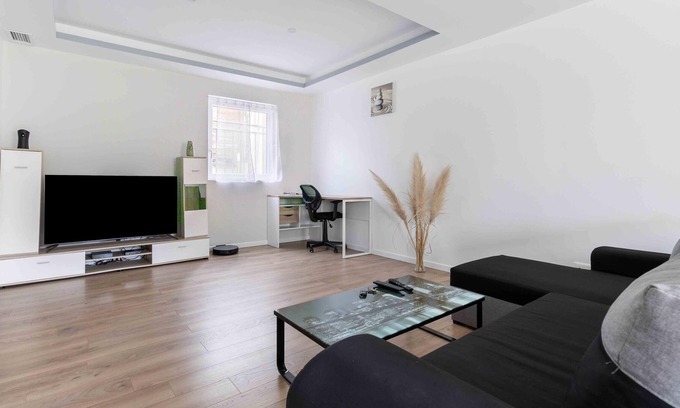 Floirac Maison | Homerez - Superbe maison pour 6 pers. avec jardin et terrasse à Floirac
