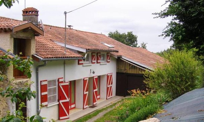 Camarade Maison | Homerez - Grande maison pour 15 pers. avec terrasse à Camarade
