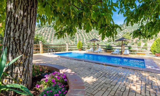 Montefrio Villa | Homerez - Villa pour 10 pers. avec piscine et terrasse à Montefrío