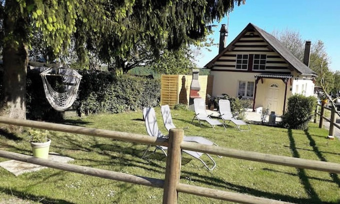 Saint-Leger-aux-Bois Maison | Homerez - Maison confortable avec jardin à Edruchon + Pour 6 personnes