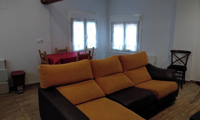 Arnedillo Maison | Homerez - Charming house in Arnedillo with terrace