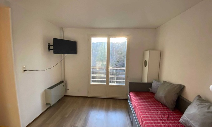 Laguiole Appartement | Homerez - Charming studio in Laguiole with mountain view 27 m²
