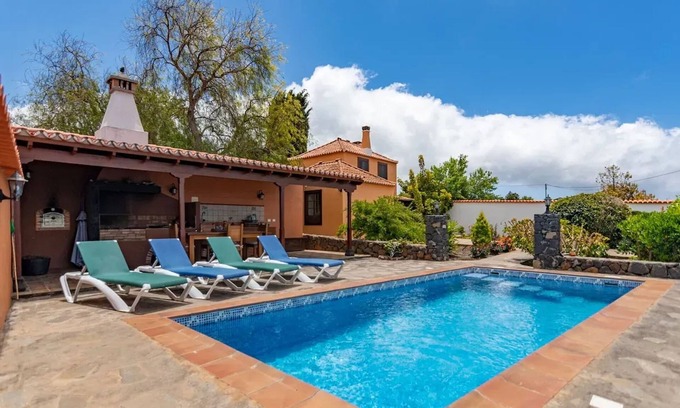 Puntagorda Villa | Homerez - Villa pittoresque avec vue sur la mer à Puntagorda