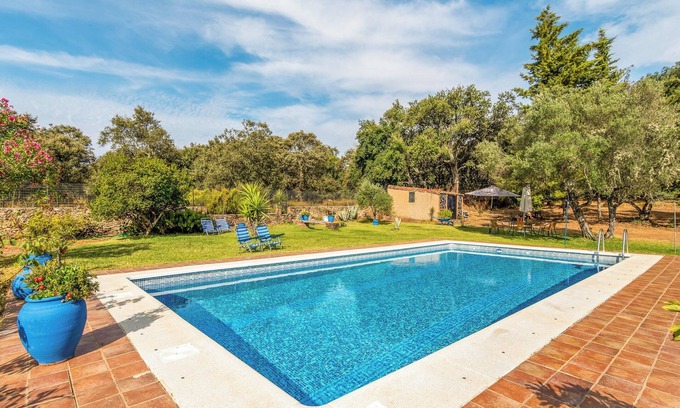 Calabazares Villa | Homerez - Villa charmante à Cortegana avec piscine privée
