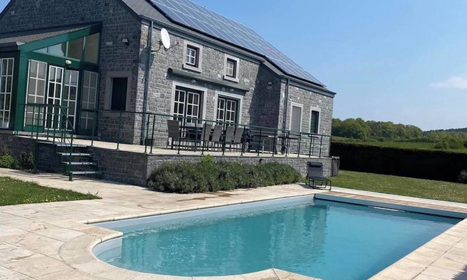 Wellin Villa | Homerez - Villa contemporaine à Wellin avec piscine privée