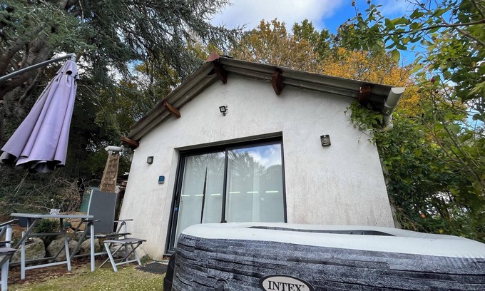 Chouzy-sur-Cisse Maison | Homerez - Cozy house in Chouzy sur Cisse with garden