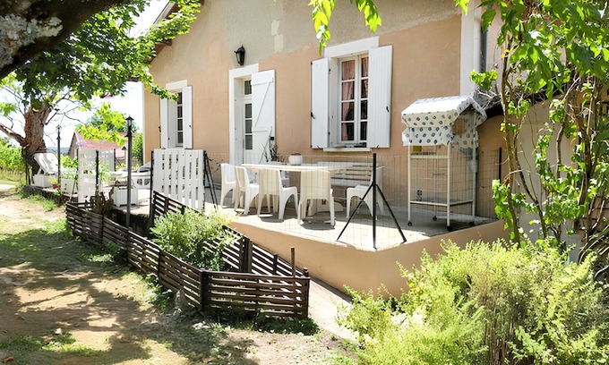 Sainte-Croix-Du-Mont Maison | Homerez - Maison à Sainte-Croix-du-Mont