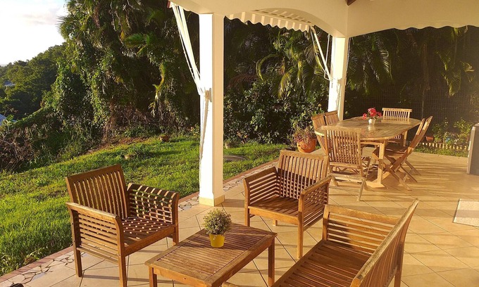 Riviere-Sens Maison | Homerez - House 1 km away from the beach for 8 ppl. with sea view at Gourbeyre