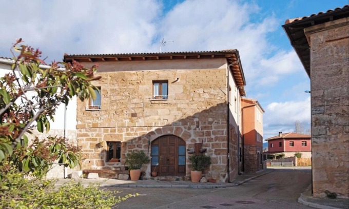 Llano de Bureba Maison | Homerez - Maison à Llano de Bureba