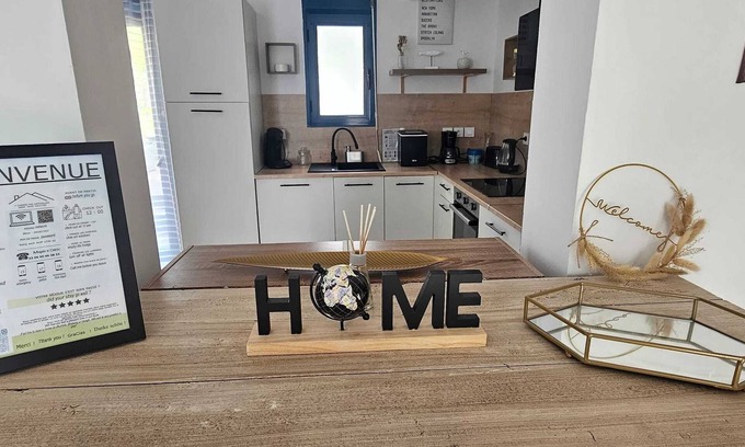 Saint-Gaultier Maison | Homerez - House in Saint-Gaultier