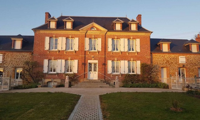 Gace Maison | Homerez - Maison à Gacé avec parking