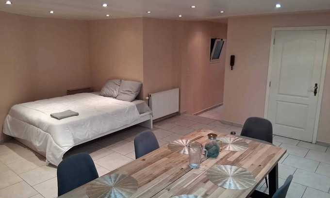 Vorst Maison | Homerez - House near Forest 125 m² for 6 guests