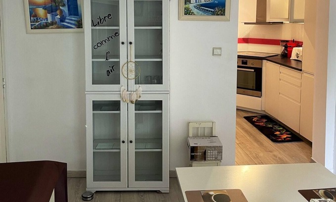 Roux Appartement | Homerez - Nice appartement for 5 ppl. at Charleroi