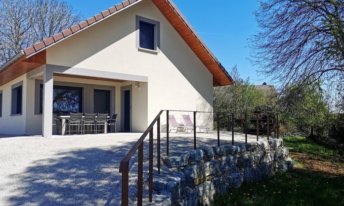 Le Fied Maison | Homerez - Maison à 17 km de la plage pour 8 pers. avec terrasse à Le Fied