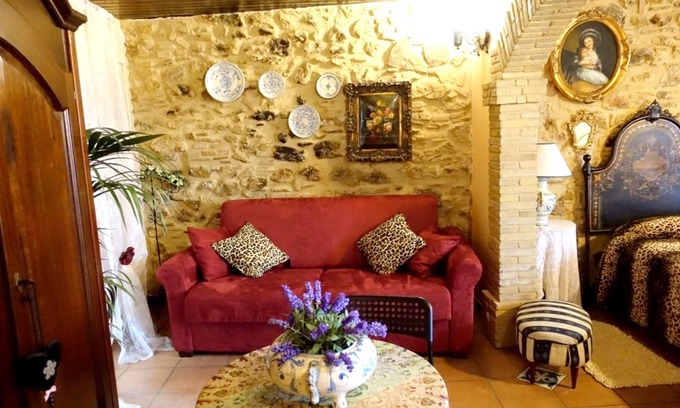 Piazza Armerina Appartement | Homerez - Joli studio pour 4 pers. avec balcon à Piazza Armerina
