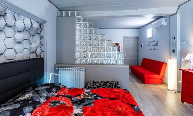 Mondovi Appartement | Homerez - Nice studio for 2 ppl. with balcony at Piazza