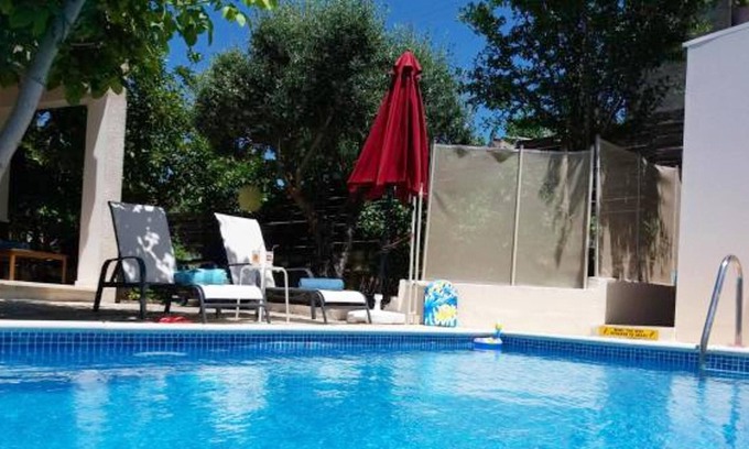 Kritou Tera Maison | Homerez - Maison à 10 km de la plage pour 6 pers. avec piscine à Kritou Tera