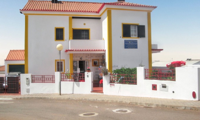 Alandroal Maison | Homerez - Maison spacieuse à Alandroal avec jardin