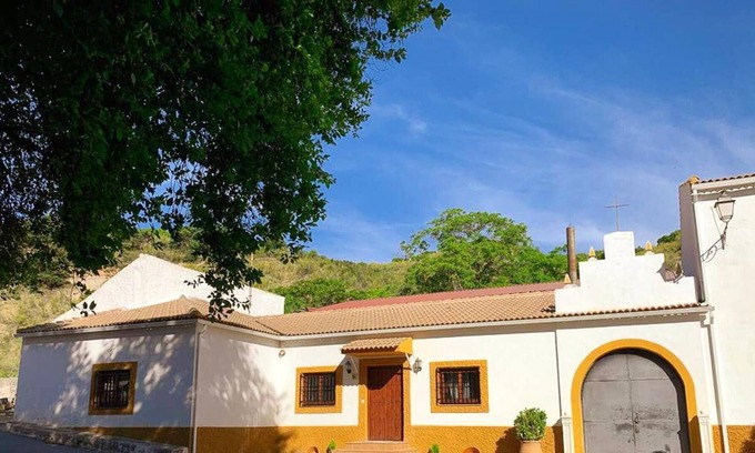 Huelma Maison | Homerez - Maison spacieuse pour 8 pers. avec terrasse à Huelma