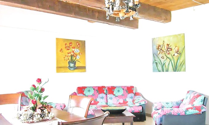 Morano Calabro Appartement | Homerez - Appartement spacieux pour 8 pers. avec balcon à Morano Calabro