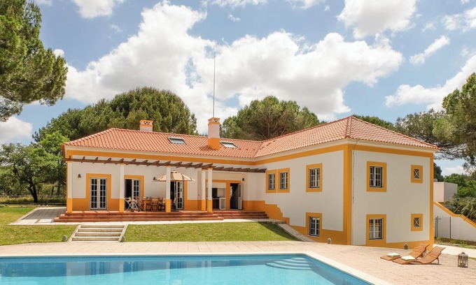Santa Maria do Castelo Villa | Homerez - Villa ensoleillée à Comporta avec piscine privée
