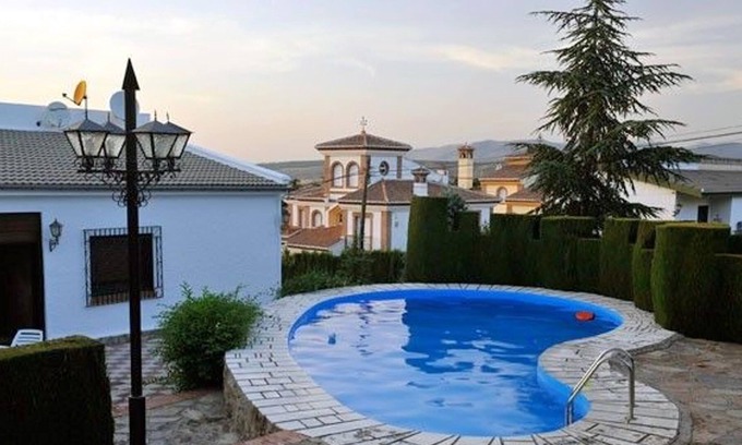 Barrio de la Vega Villa | Homerez - Villa pour 8 pers. avec piscine, jardin et terrasse à Monachil