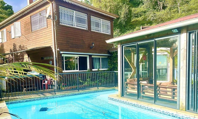 Dos d'Ane Villa | Homerez - Villa pour 21 pers. avec piscine, sauna et jacuzzi à La possession