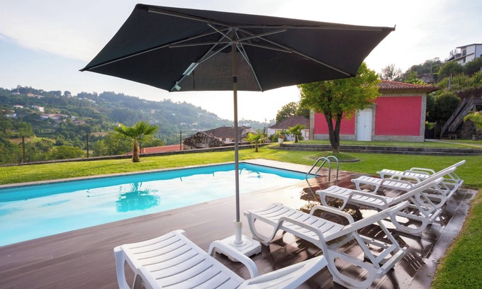 Guilhofrei Villa | Homerez - Villa à Sobradelo da Goma