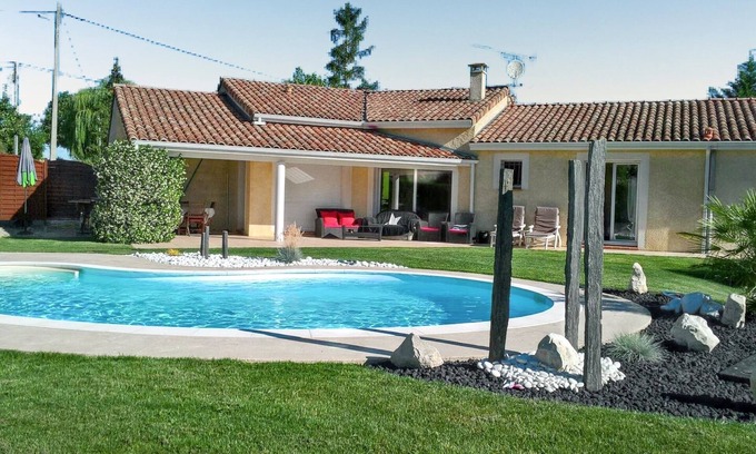 Paulhac Villa | Homerez - Villa avec Piscine à Paulhac
