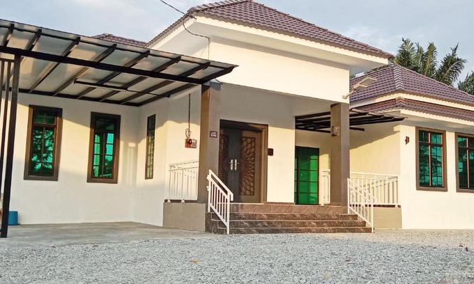 Parit Jawa Maison | Homestay Asam Pedas Parit Jawa Muar