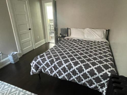 Meeting House Hill Maison | HomeStay B&B in Boston - 4 Locations in Dorchester