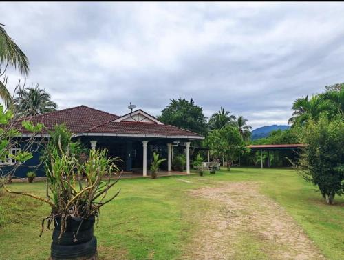 Kampung Hangus Maison | Homestay Bendang Becah
