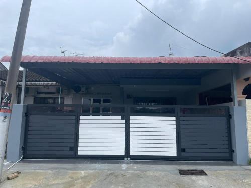 Tanjung Malim Maison | Homestay Bonda - Unit F
