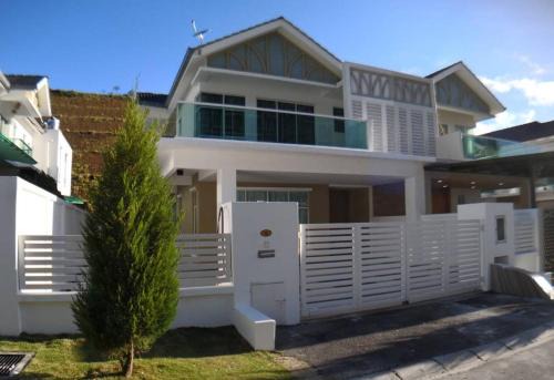 Tanah Rata Maison | HOMESTAY CAMERON HIGHLANDS GOLDEN HILL 5BR SEMI D GOLDEN HILLS NIGHT Market NO BBQ